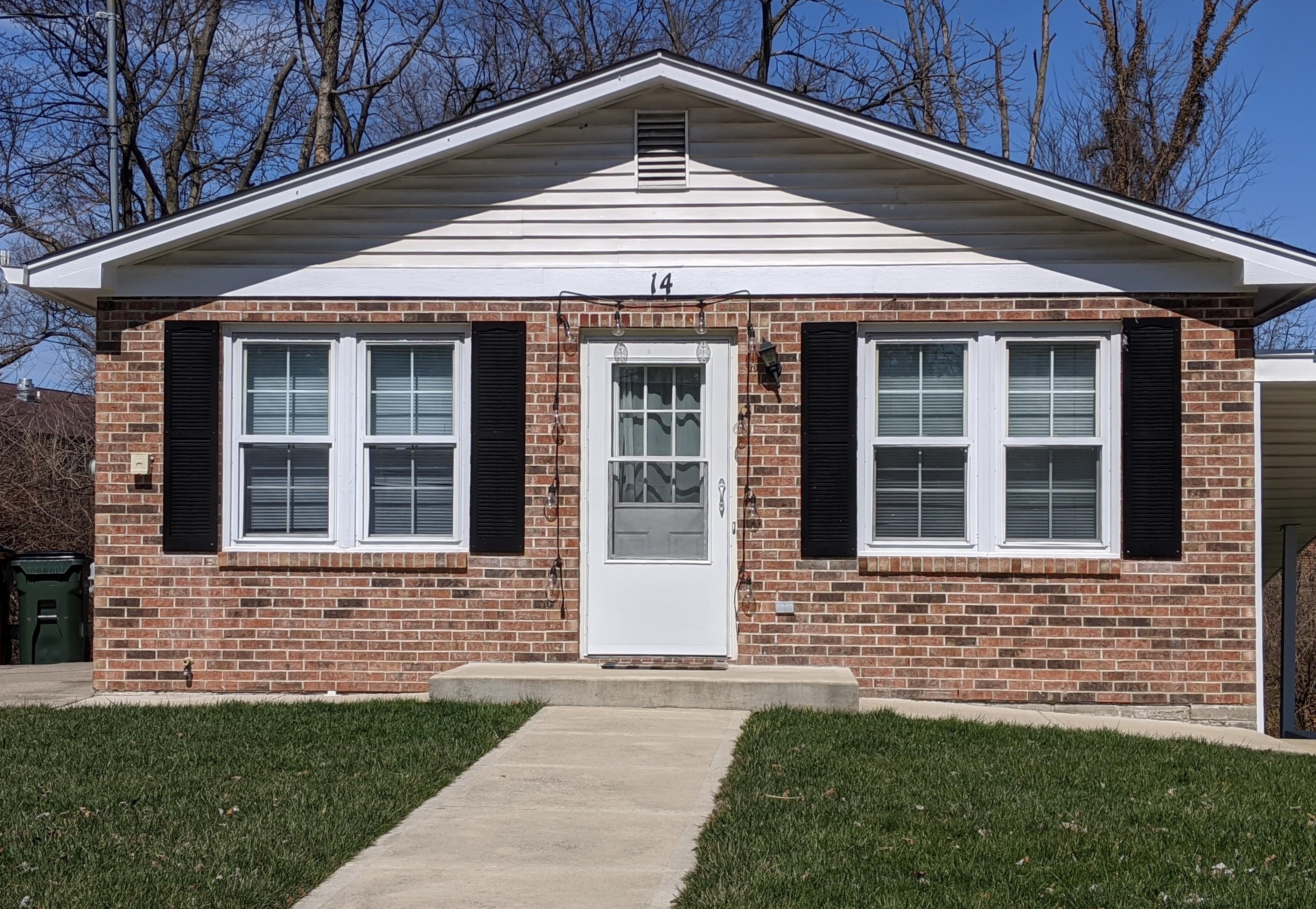 14 East Sycamore Street