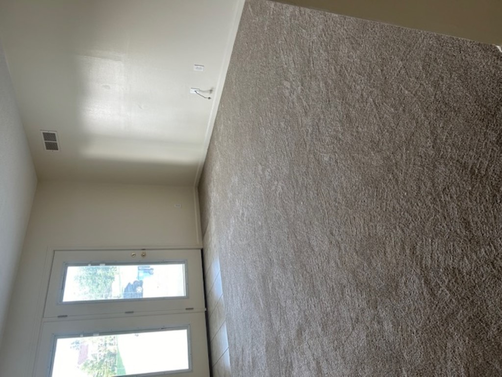 14 Pepperwood 1 - living room