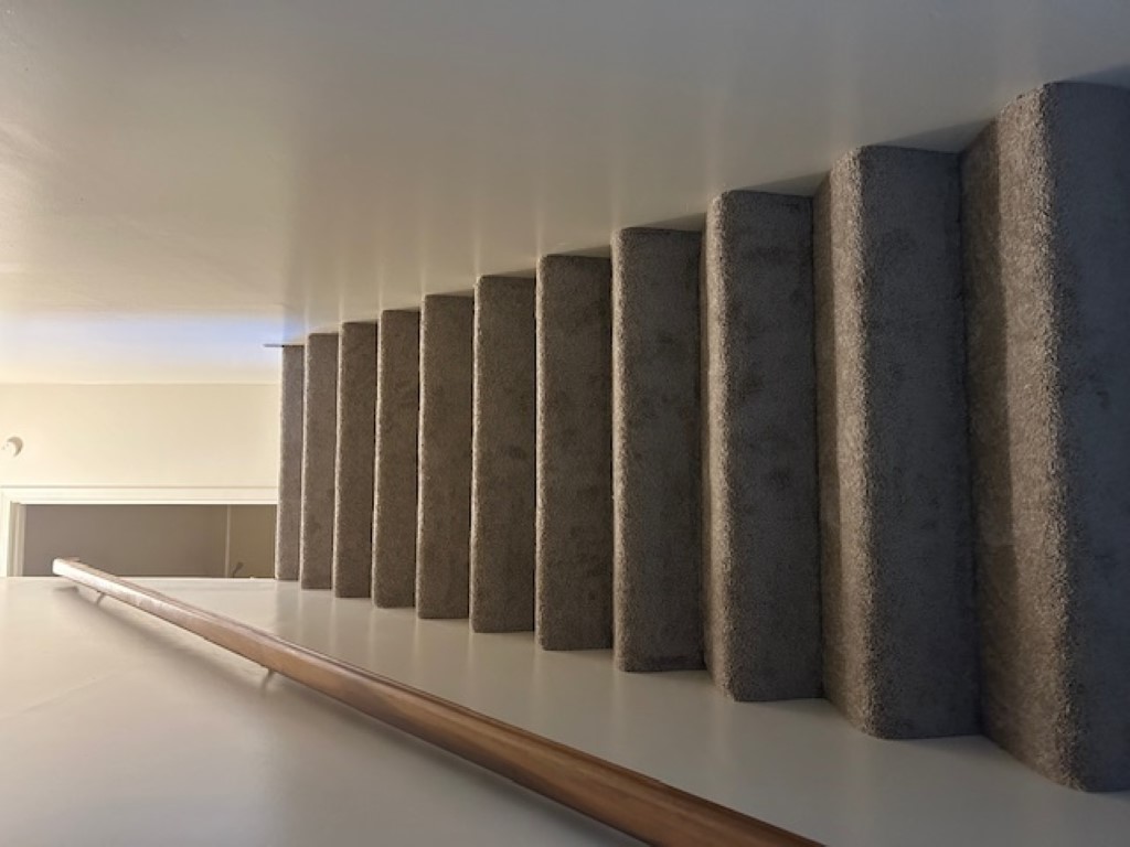 14 Pepperwood 1 - stairs 