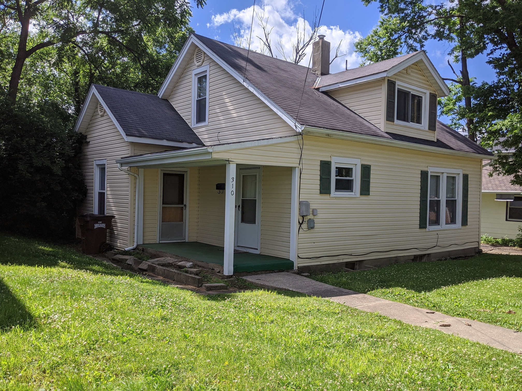 310 North University - 28/29