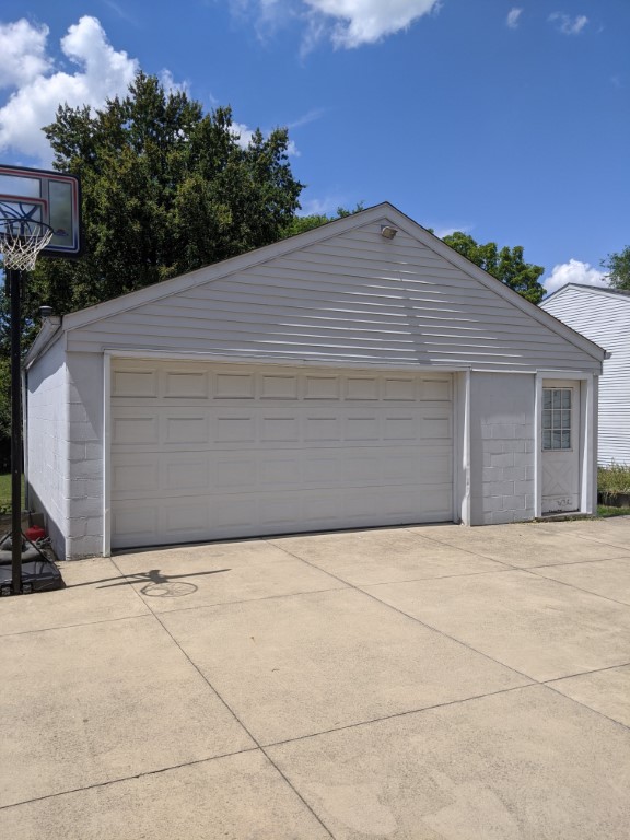 oversized garage