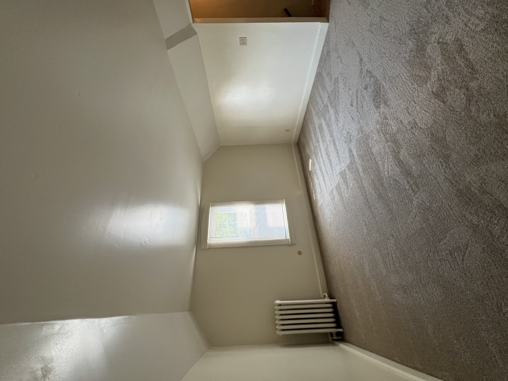 2nd floor living area