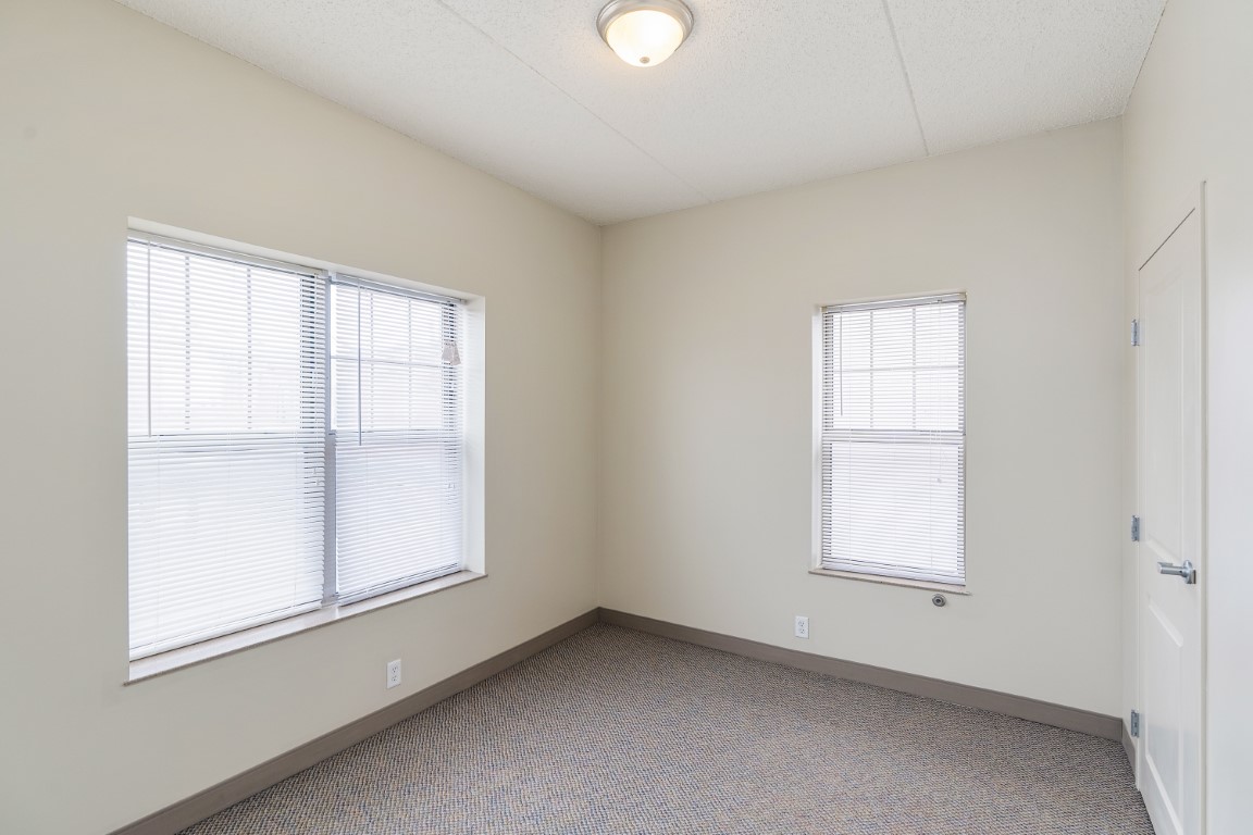 11 W Church 2B-03615